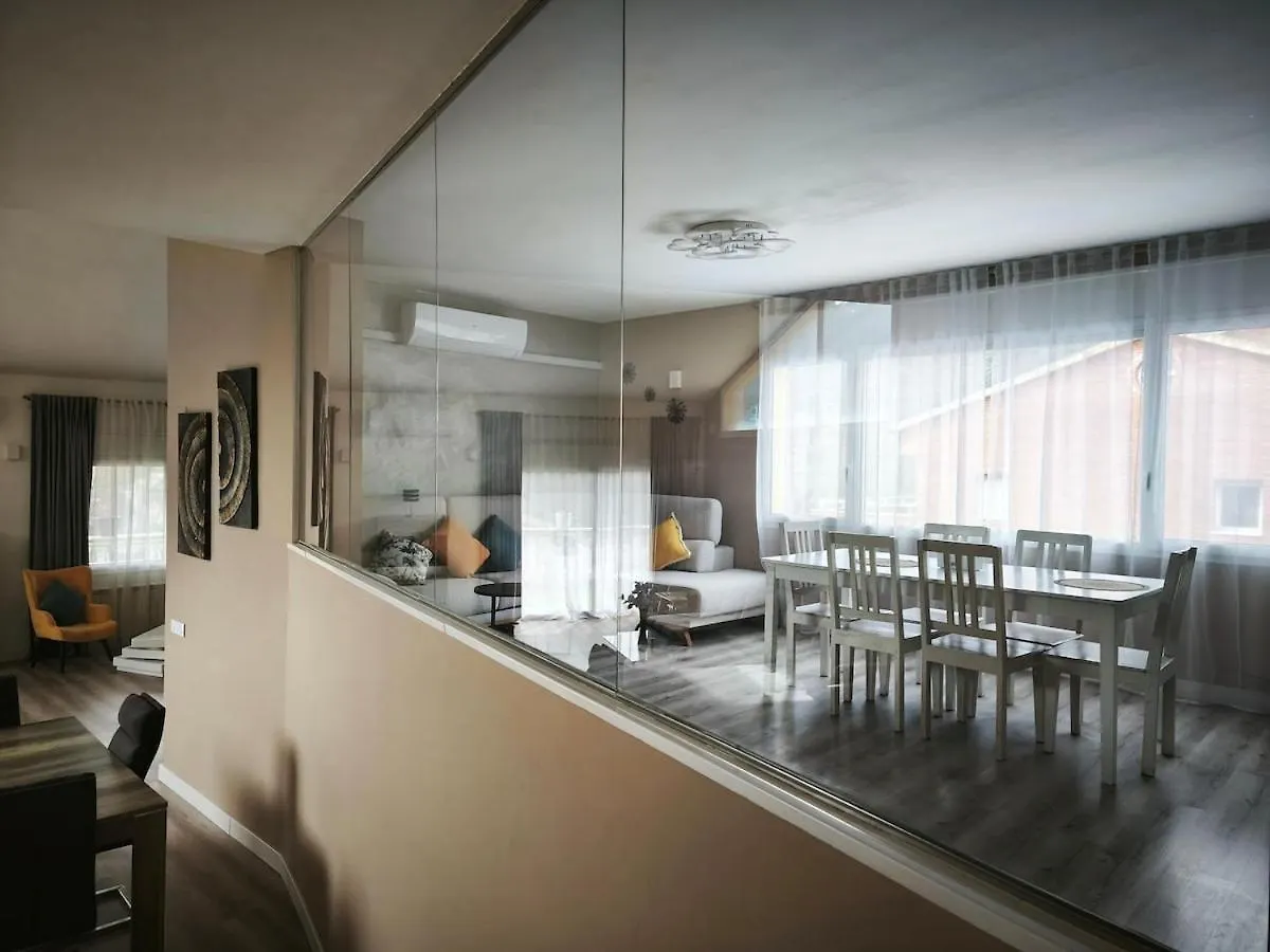 Luxury Villa In Vallromanes - Mountain Views, Pool, Close To Barcelona And The Beach 0*,
