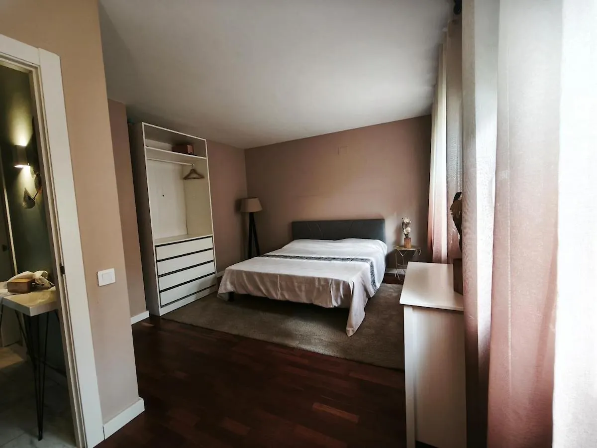 Luxury Villa In Vallromanes - Mountain Views, Pool, Close To Barcelona And The Beach