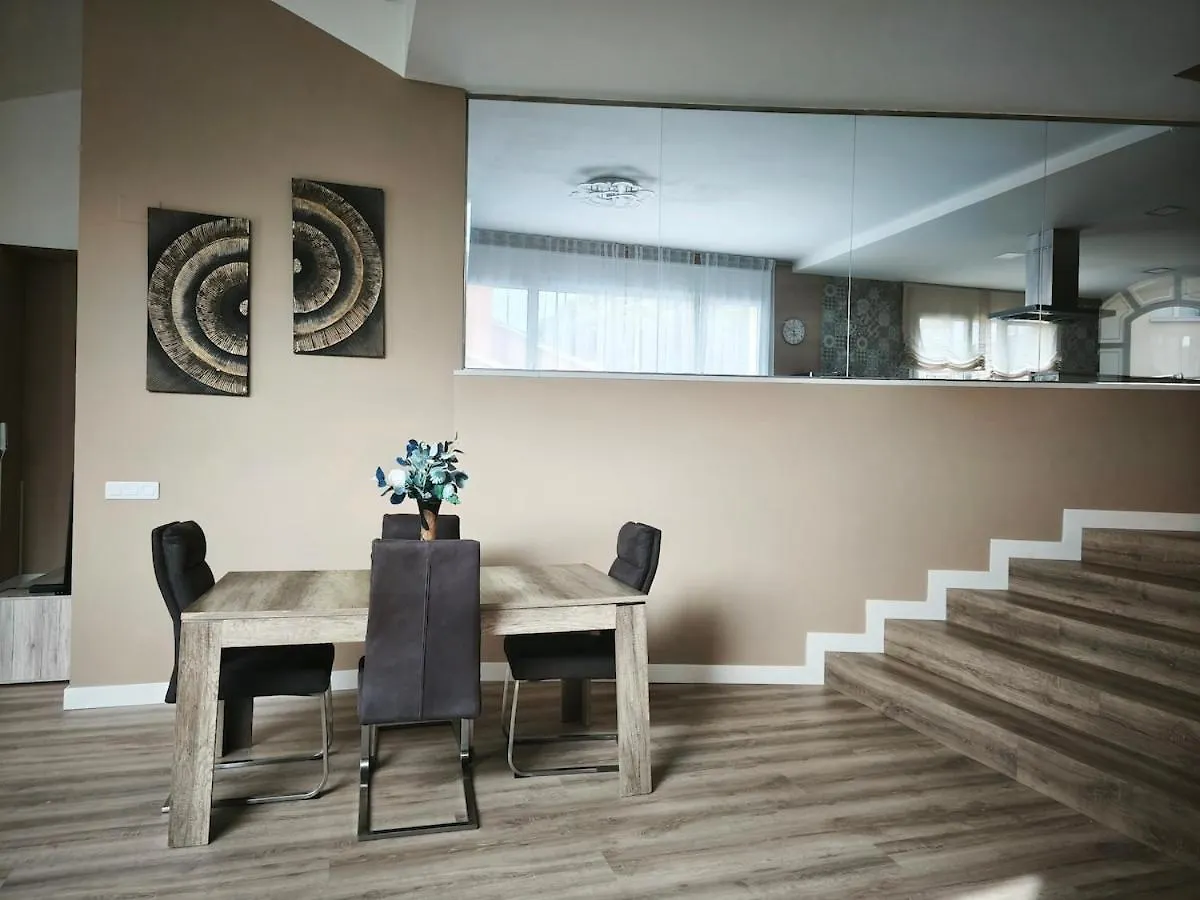 Luxury Villa In Vallromanes - Mountain Views, Pool, Close To Barcelona And The Beach